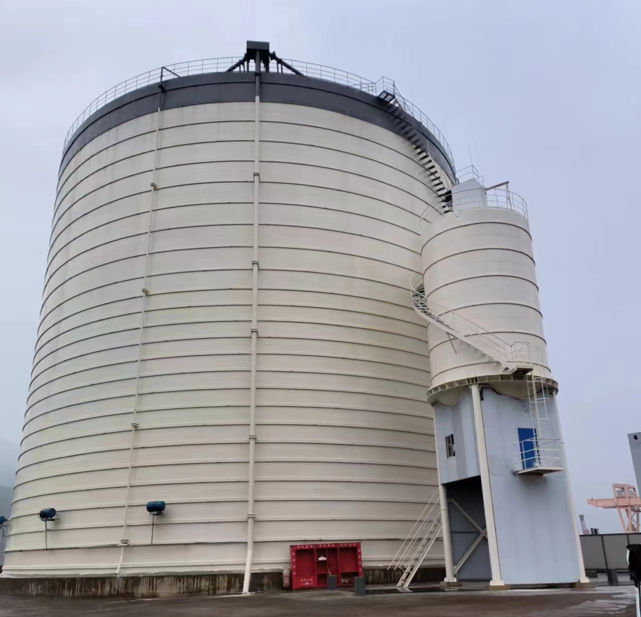 果洛10万吨水泥钢板库