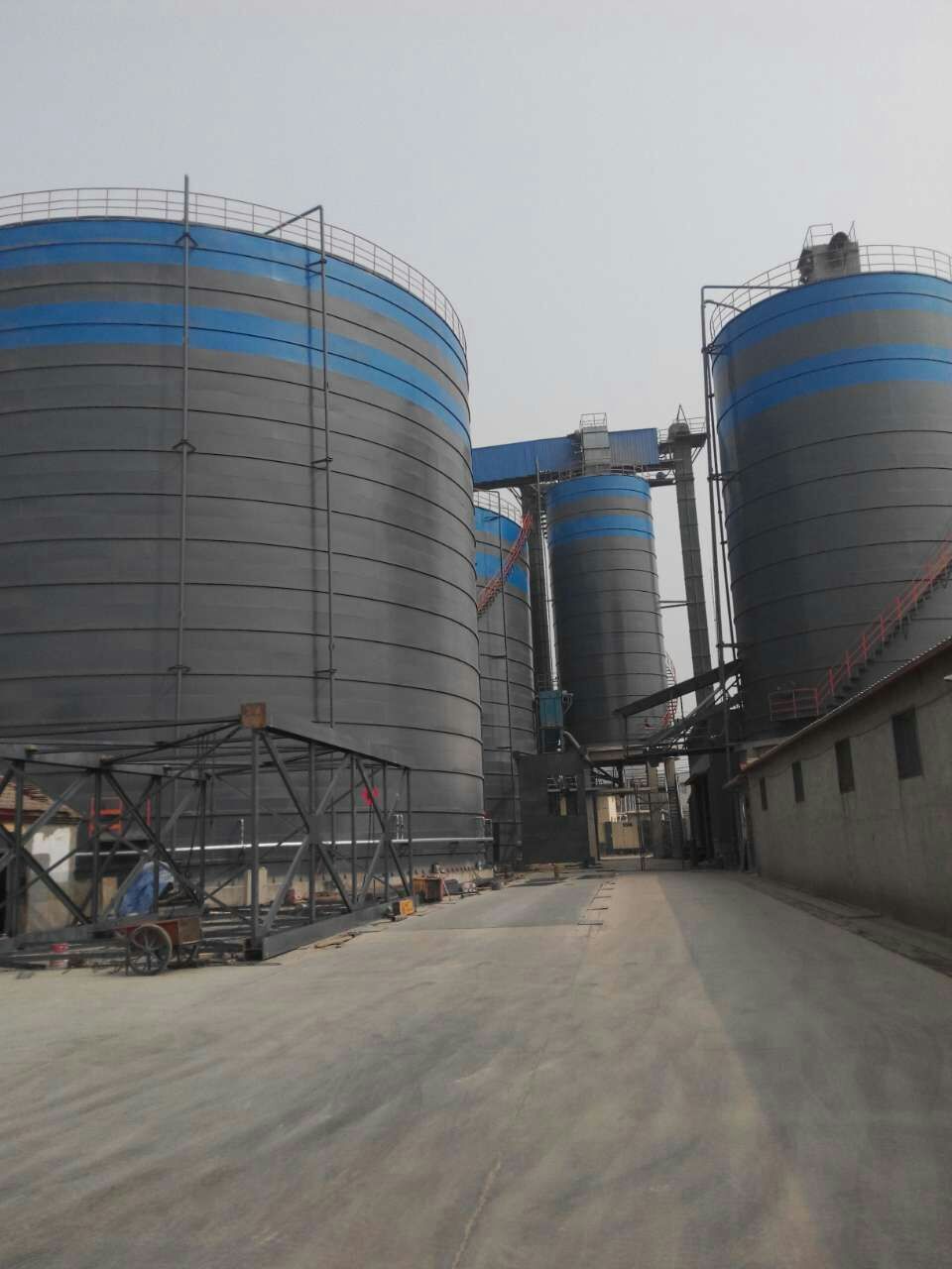 果洛粉煤灰储存库基础怎么建造